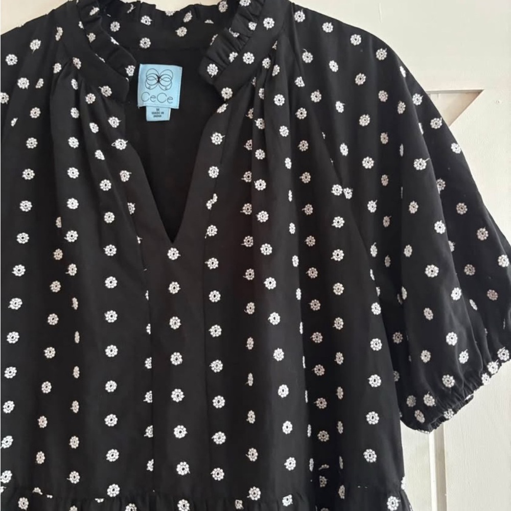 CeCe Black and White Floral Embroidered 100% Cotton Dress - Picture 4 of 6